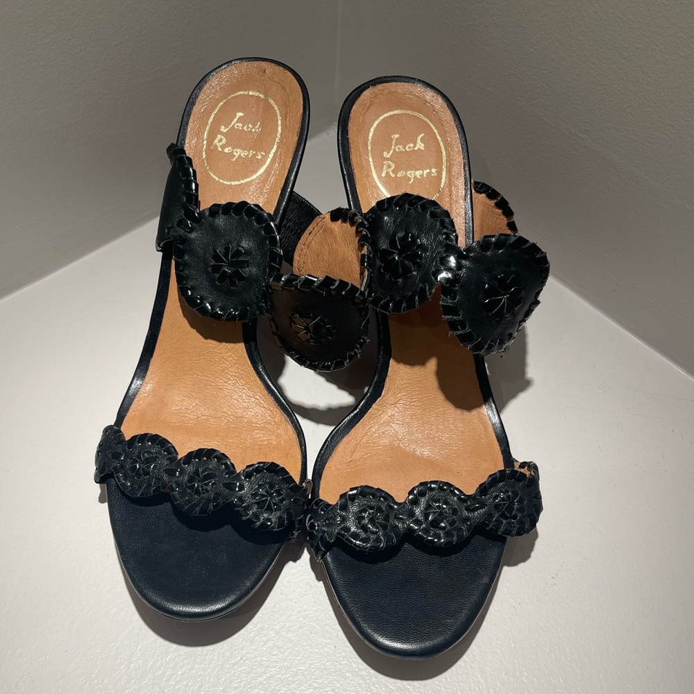 Jack Roger Black Wedges